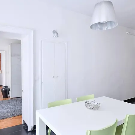 Apartment 90 M2 ,gds Boulevard-opera, 2 Chbs *